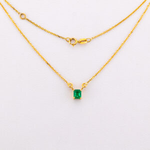 GOE06 - GARGANTILLA ORO CON ESMERALDA RECTANGULAR - G 1.706 - CT 0.43