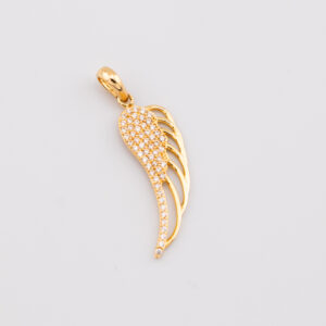 DO90006 - DIJE ALA EN ORO DE 18K - G 1.394