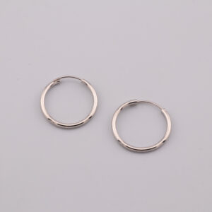 CNO119 - CANDONGAS EN ORO DE 18K RODINADAS - G 0.762