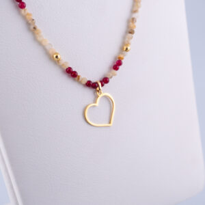 GO899 - GARGANTILLA DE JASPE Y GRANATE 2MM CON DIJE CORAZÓN Y BOLITAS EN ORO DE 18K - G 0.900