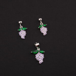JXP13 - JUEGO DE PLATA UVAS - ARETES, DIJE - G 2.549