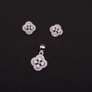 JXP14 - JUEGO DE PLATA - ARETES, DIJE - G 2.297