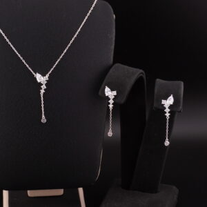 JXP11 - JUEGO DE PLATA - ARETES, CADENA Y DIJE - G 6.210